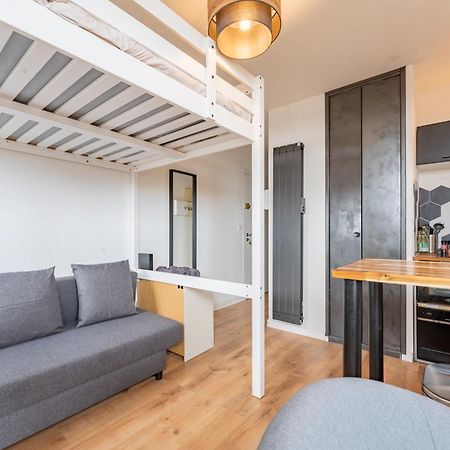 Apartamento Charlemagne - Studio Confortable Avec Parking Gratuit - Quelques Pas De La Gare, Cuisine, Wifi Arras Exterior foto