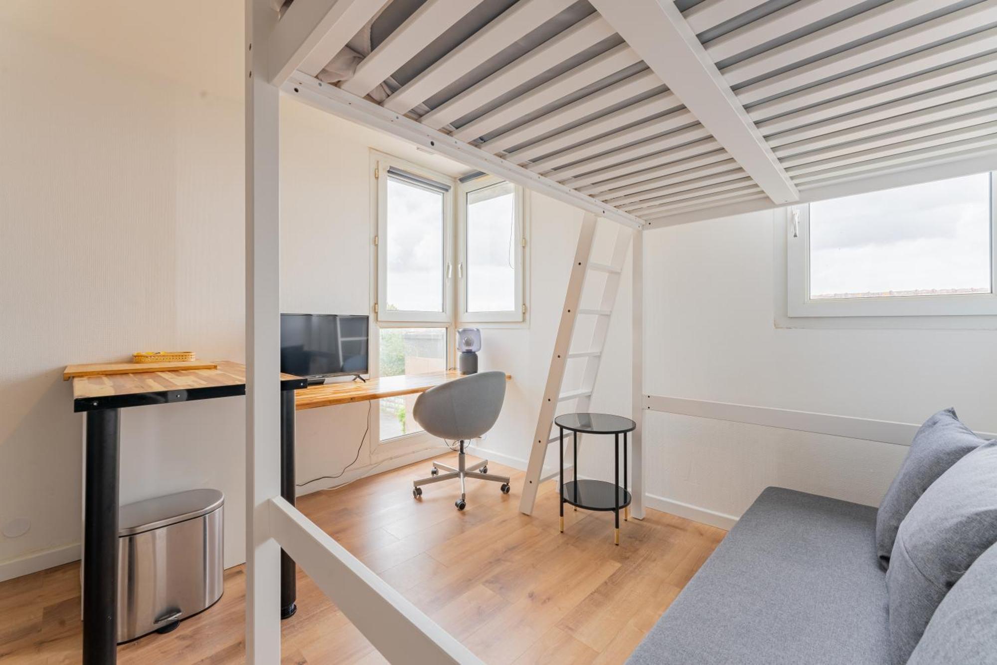 Apartamento Charlemagne - Studio Confortable Avec Parking Gratuit - Quelques Pas De La Gare, Cuisine, Wifi Arras Exterior foto